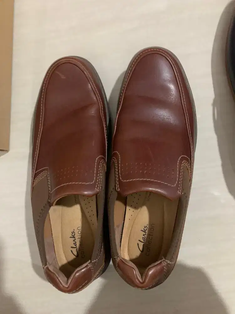 Sepatu clark pria ukuran 43