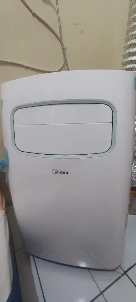 AC PORTABLE MIDEA