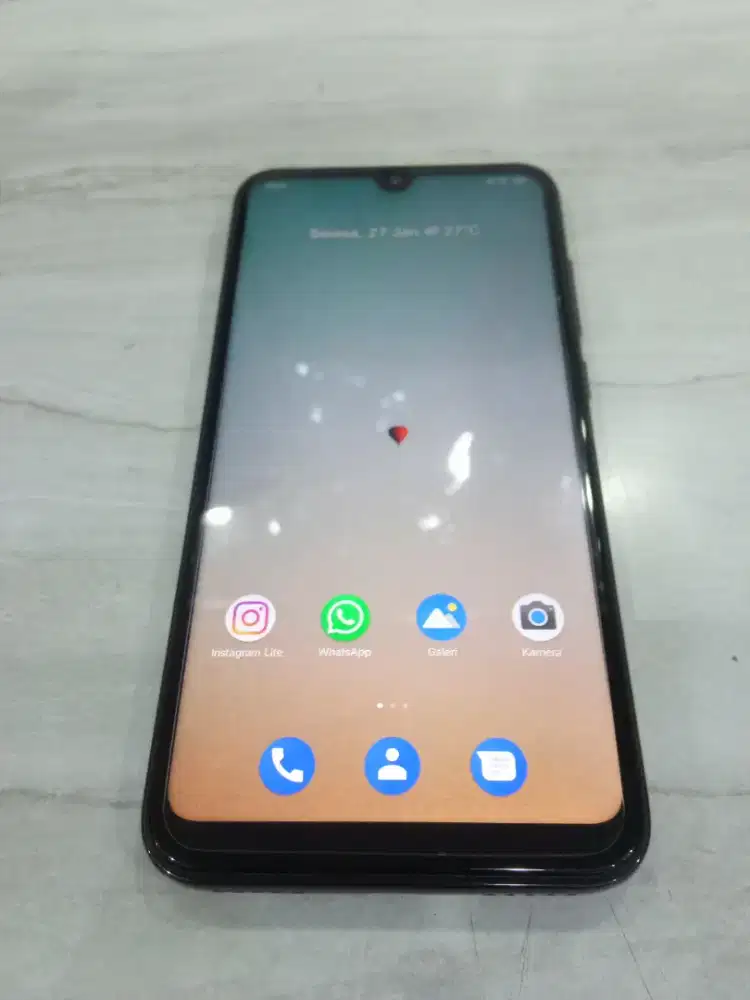 Xiaomi Mi Play 4 / 64