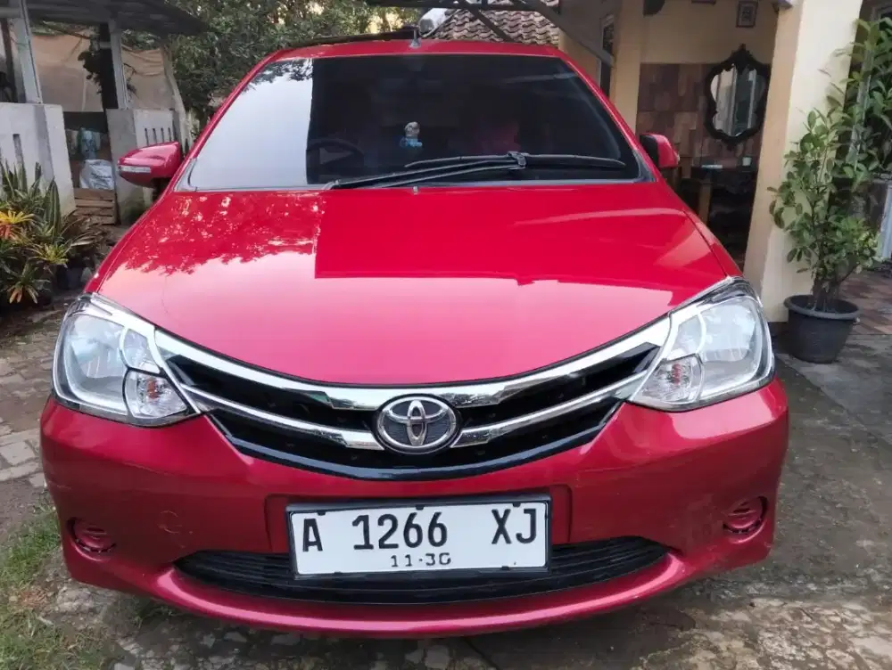 ETIOS VALCO 2015
