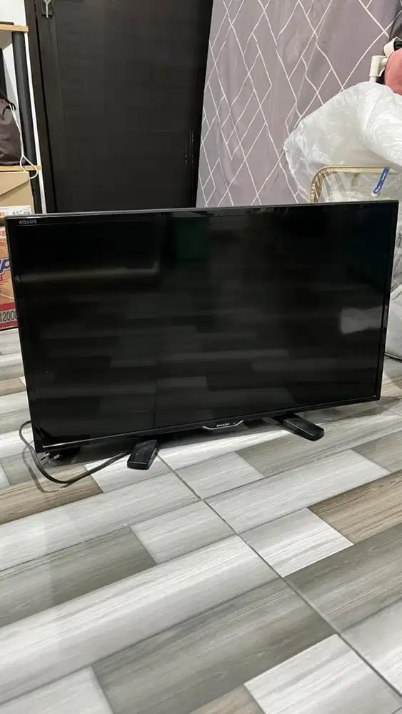TV LED Sharp Aquos 24 inch