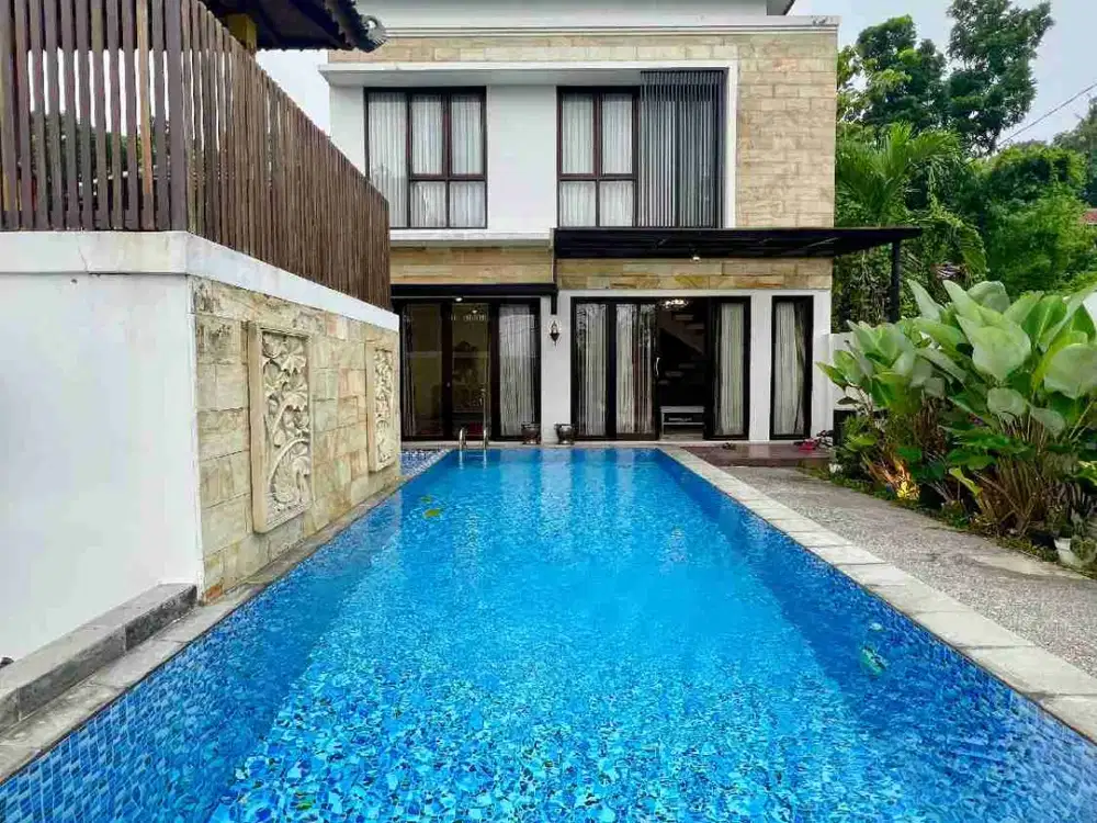 DIJUAL BUTUH UANG CEPAT VILLA MEWAH +KOLAM RENANG VIEW PEGUNUNGAN BANGUNJIWO KASIHAN BANTUL