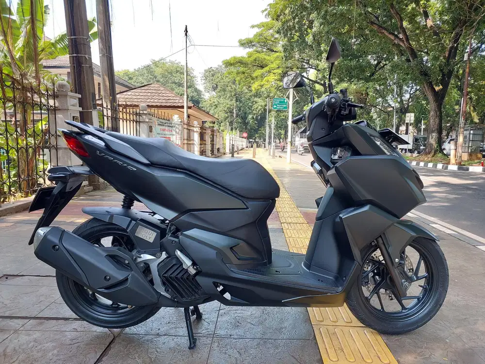 DP PROMO 500 CASH KREDIT NEW HONDA VARIO 160 CBS ISS THN 2023 PJK IDUP