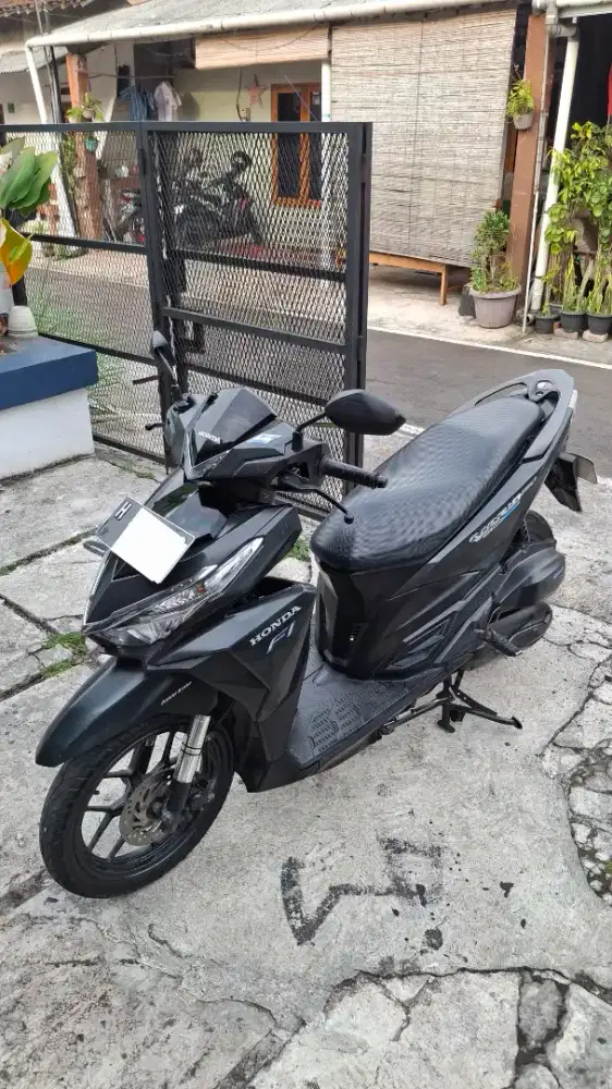 DIJUAL VARIO 150 TAHUN 2015