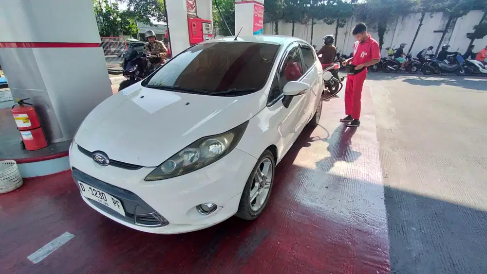 Ford Fiesta 2012 Bensin