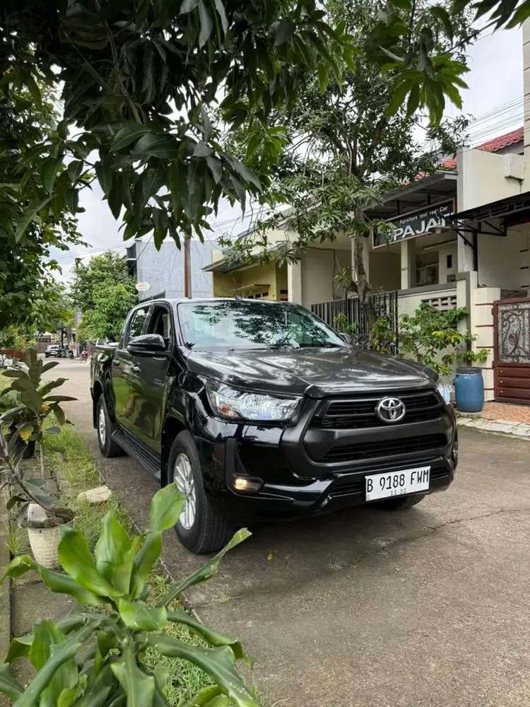 Hilux double cabin 4x4 tahun 2020