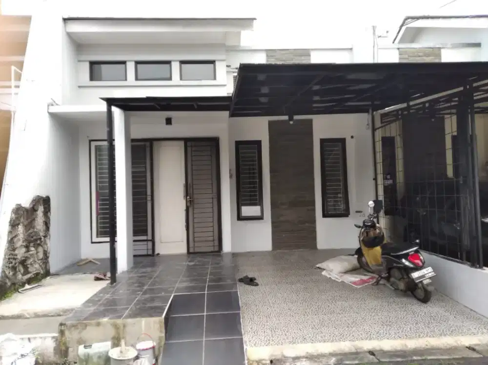 Dekat stasiun serpong