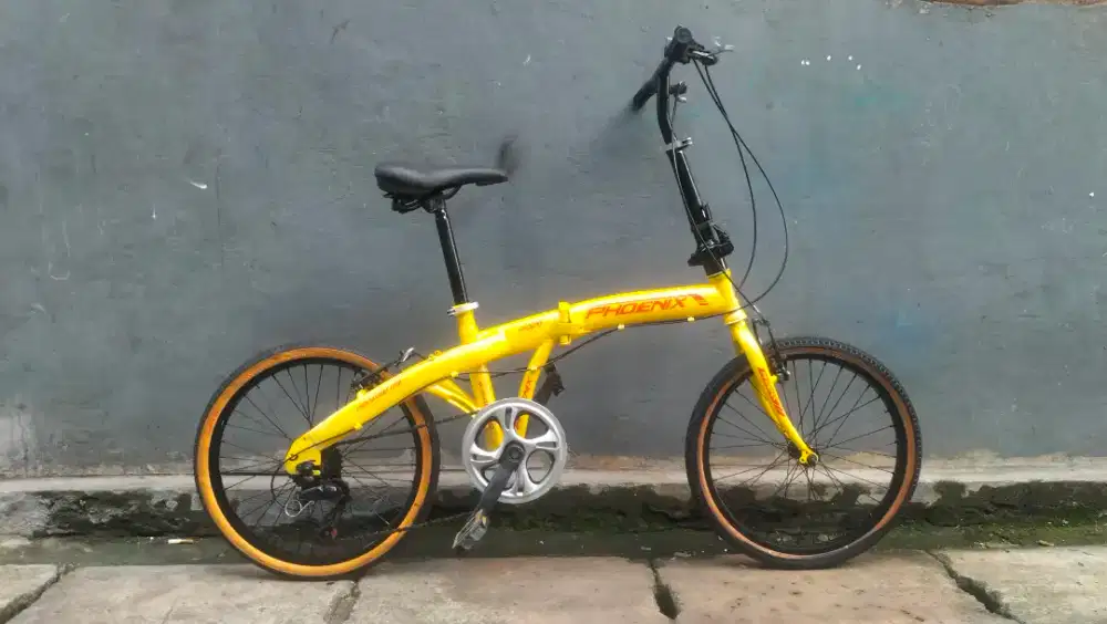 Sepeda lipat phoenix