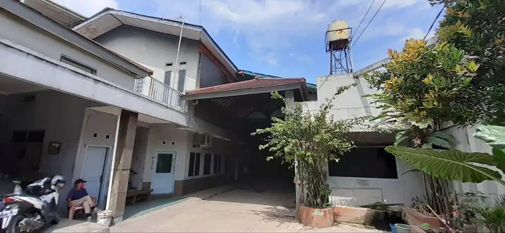 Gudang dan Kantor Strategis Dekat Pintu Tol Moh Toha Bandung