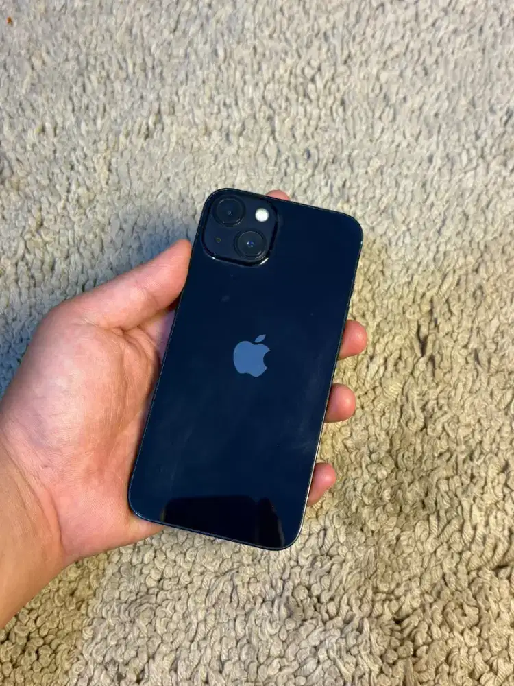 iPhone  13 256Gb inter