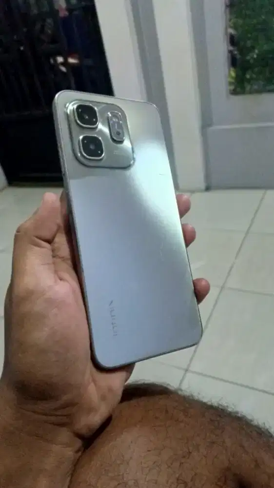 Infinix hot 50i retak sehelai normal batangan