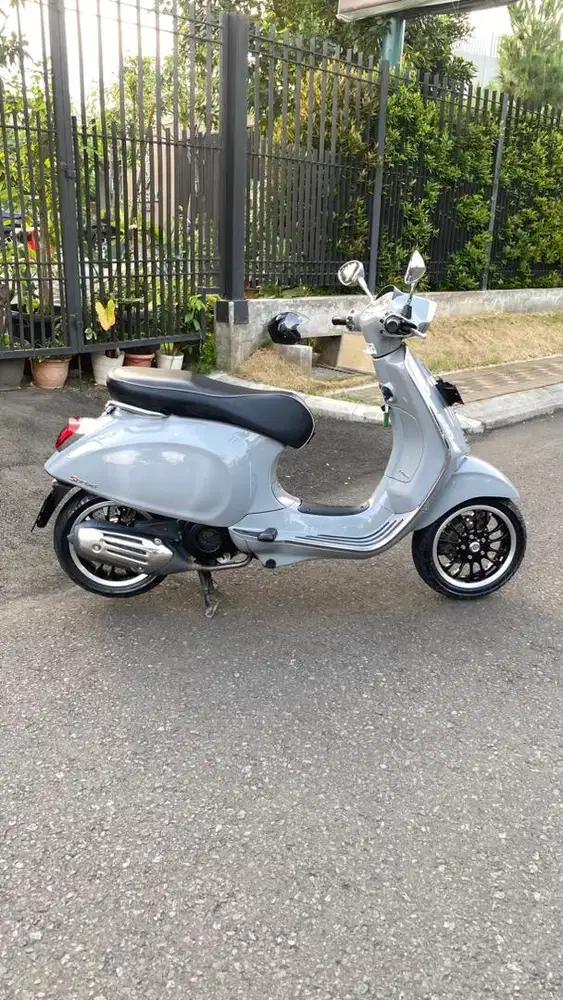 VESPA SPRINT 150 ABS IGET TAHUN 2024