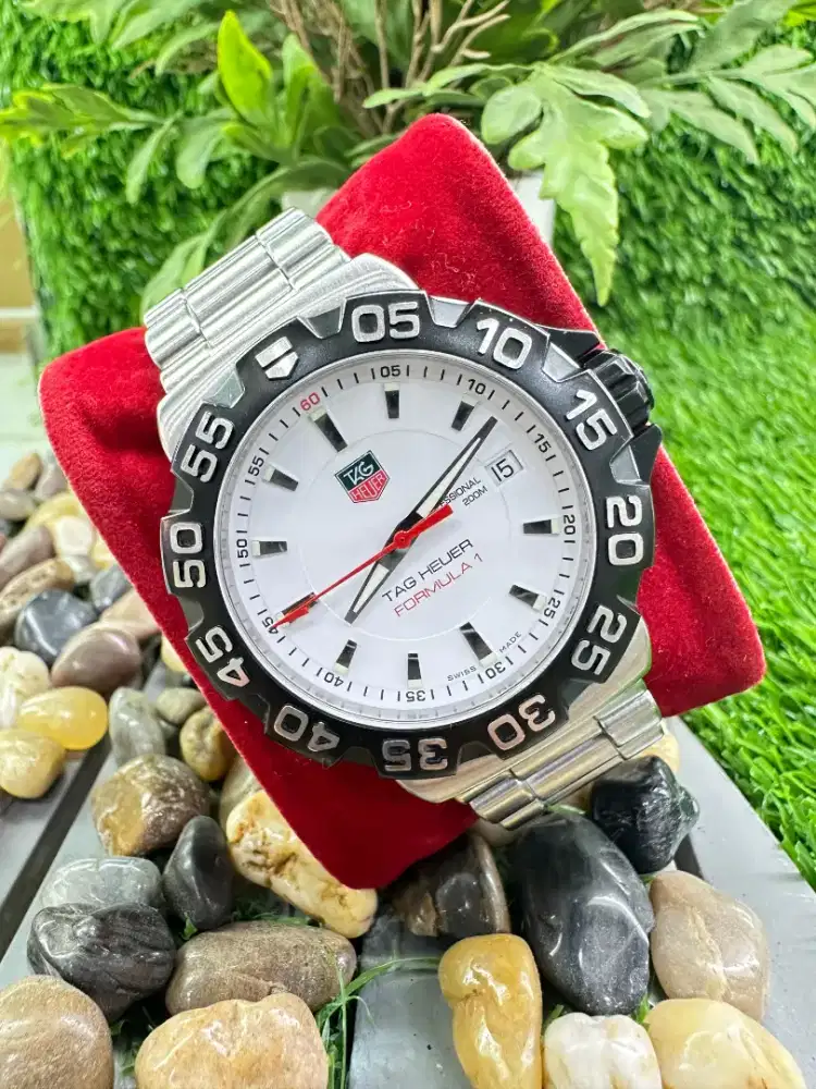 Tag Heuer Formula 1 White Dial Original
