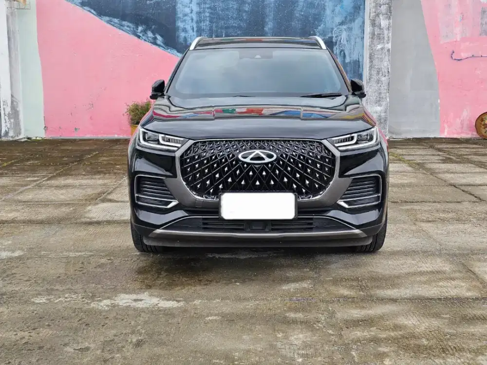 Chery tiggo 8 premium 1.6 at 2024 hitam