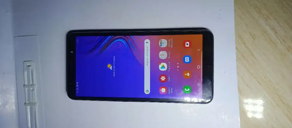 Samsung Galaxy A7 20108 (4/64GB)