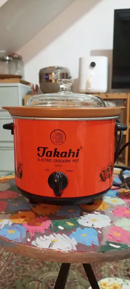 TAKAHI slow cooker 1,2L