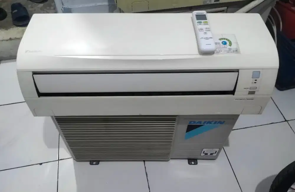 AC Daikin Thailand 1/2pk