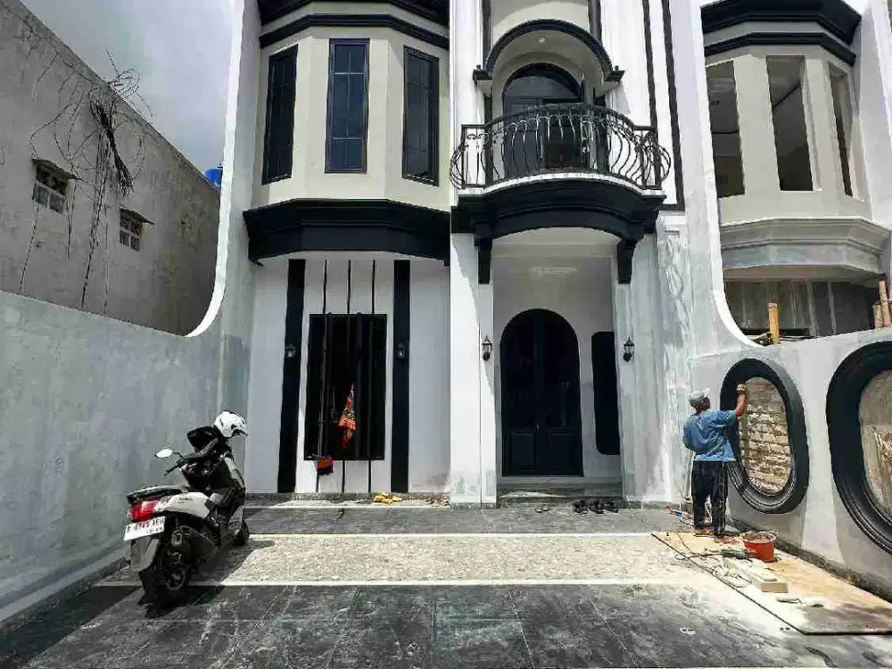 Rumah Mewah di JAKSEL LOKASI PREMIUM Dekat Cilandak & TB Simatupang Harga NEGO