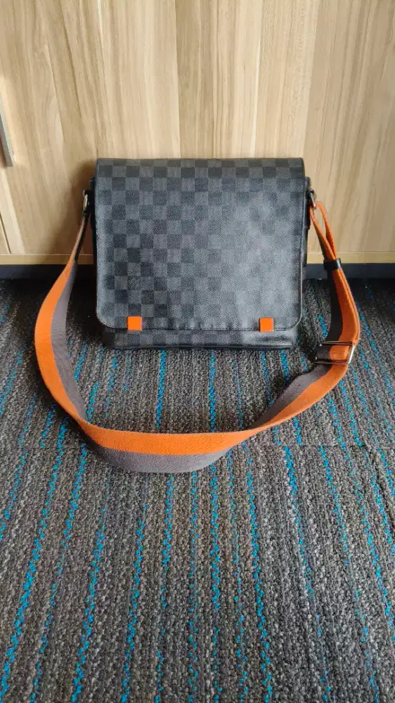 Louis Vuitton district Damier PM
