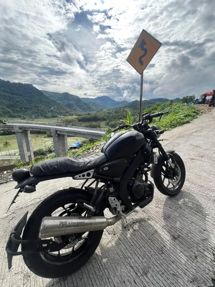 Xsr 155 thn 2022 km 5000