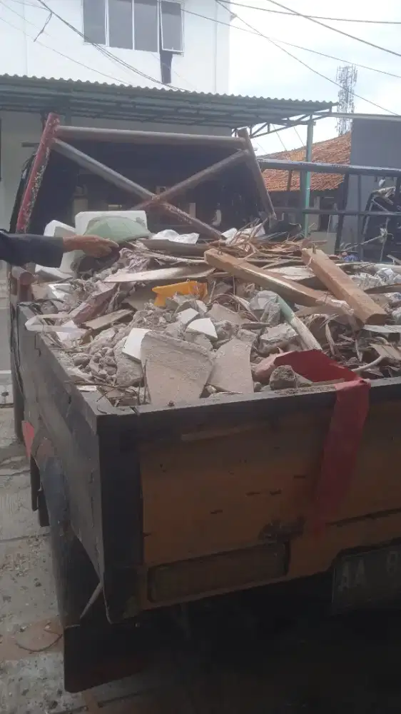 Jasa angkut/buang puing/sampah proyek/barang bekas,pindahan dll