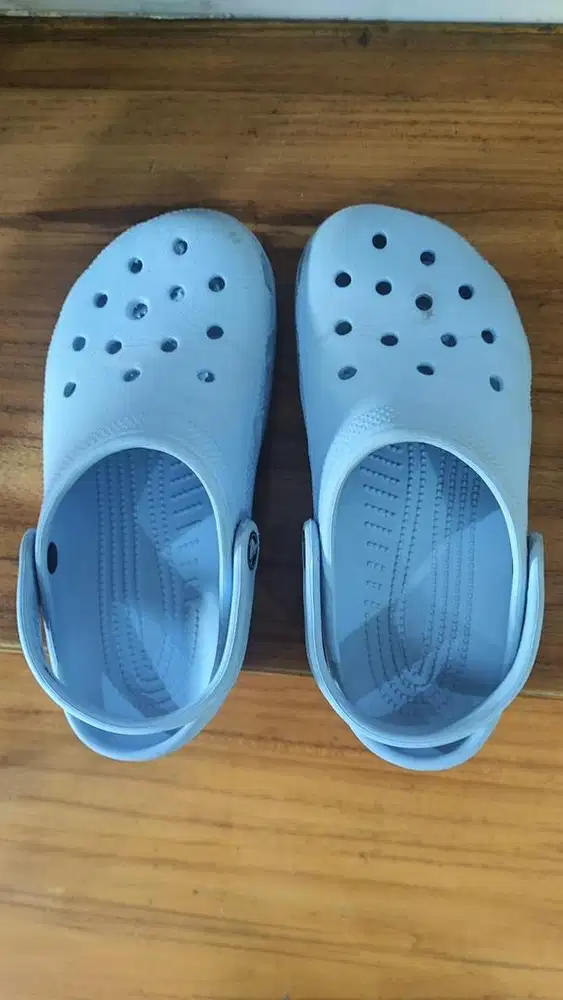 Sendal Crocs Classic Unisex Clog - Blue Haze