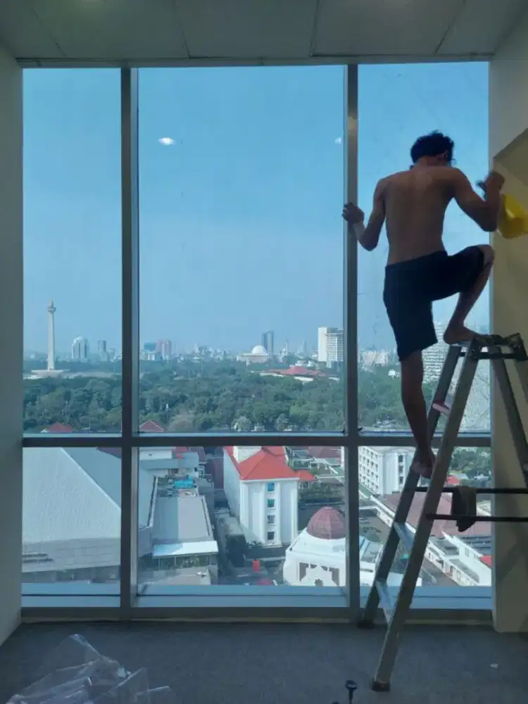 Jasa pasang sticker kaca film Rumah