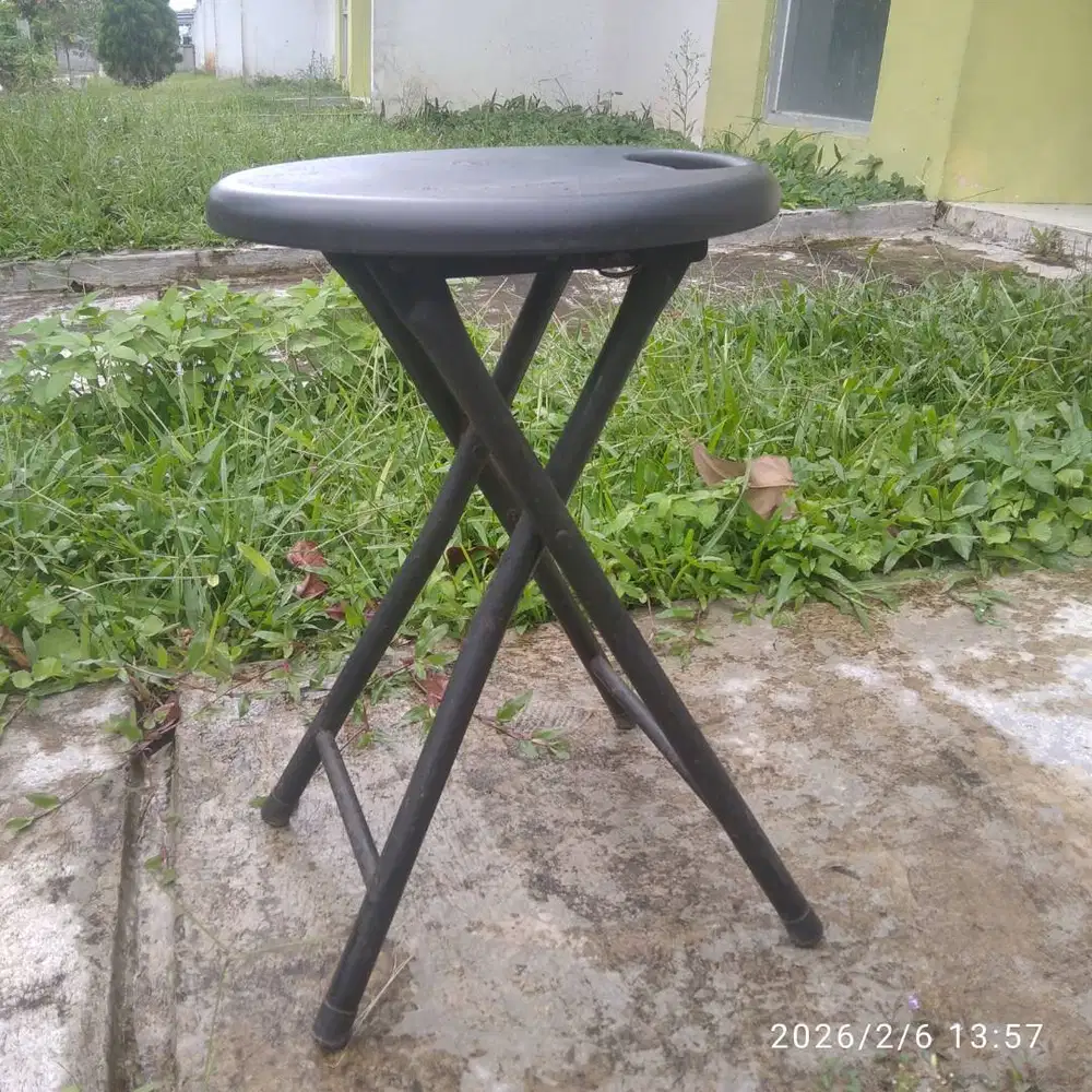 Soleil Jarvis Kursi Lipat Bangku Lipat Rangka Besi Second Murah