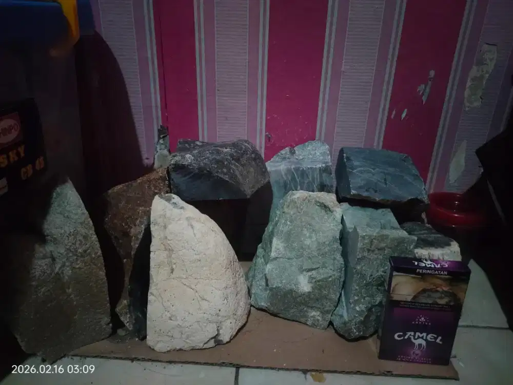 Bahan Batu Black Jade, Ice Jade, Solar dan Netfrit