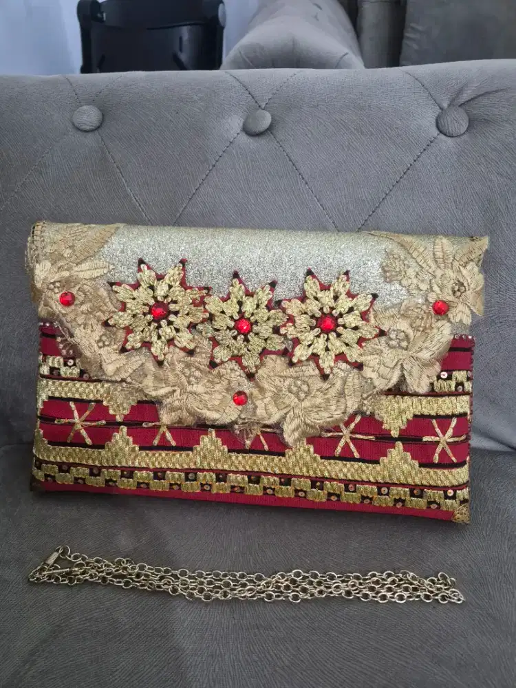 No brand Clutch dan Sling Etnik