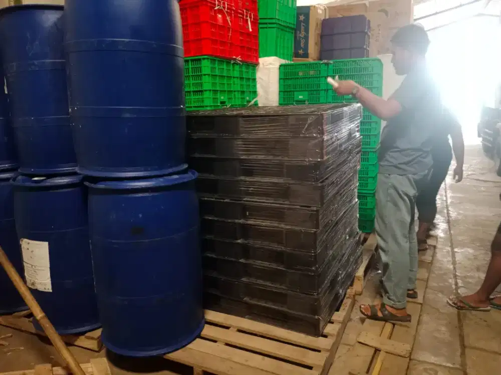 Palet plastik New premium tebal