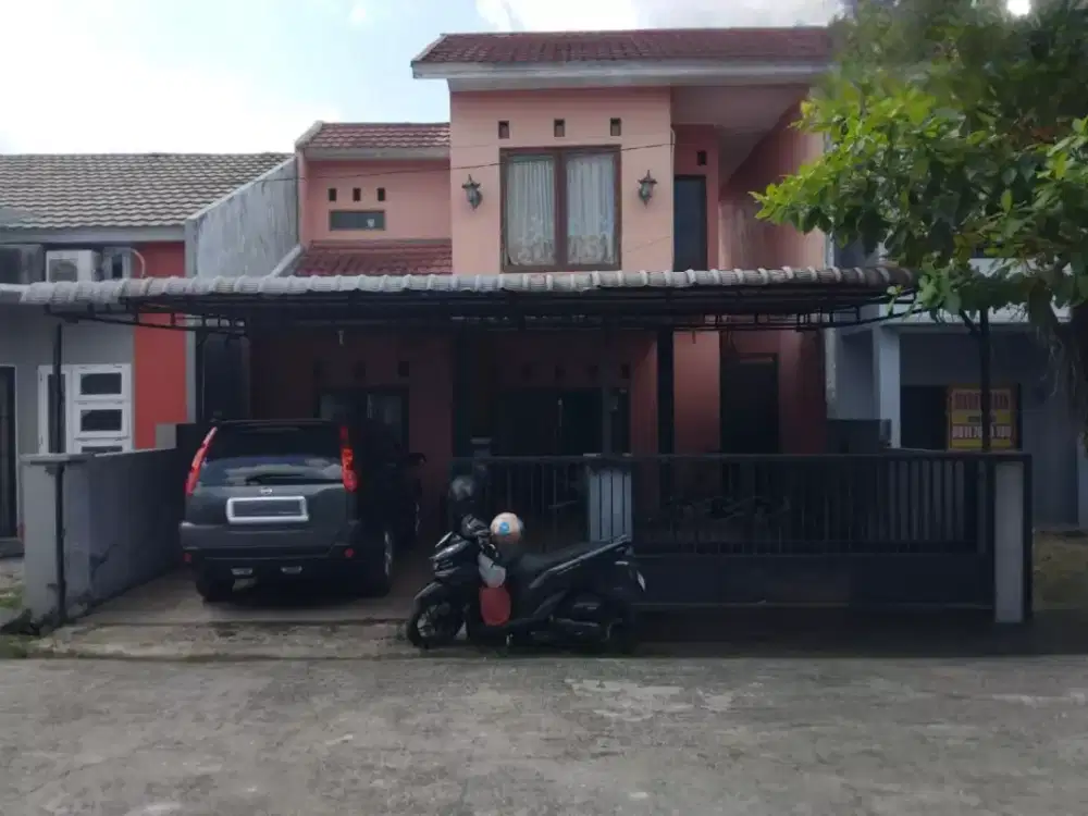 Dijual Rumah Murah 2 Lantai Dekat Bandara - Jl. Sudirman PekanbarU