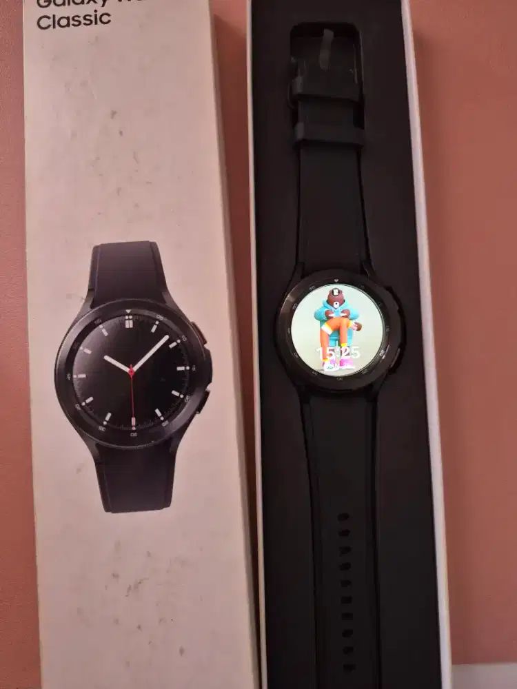 Samsung Galaxy Watch Classic 42mm Black Like New