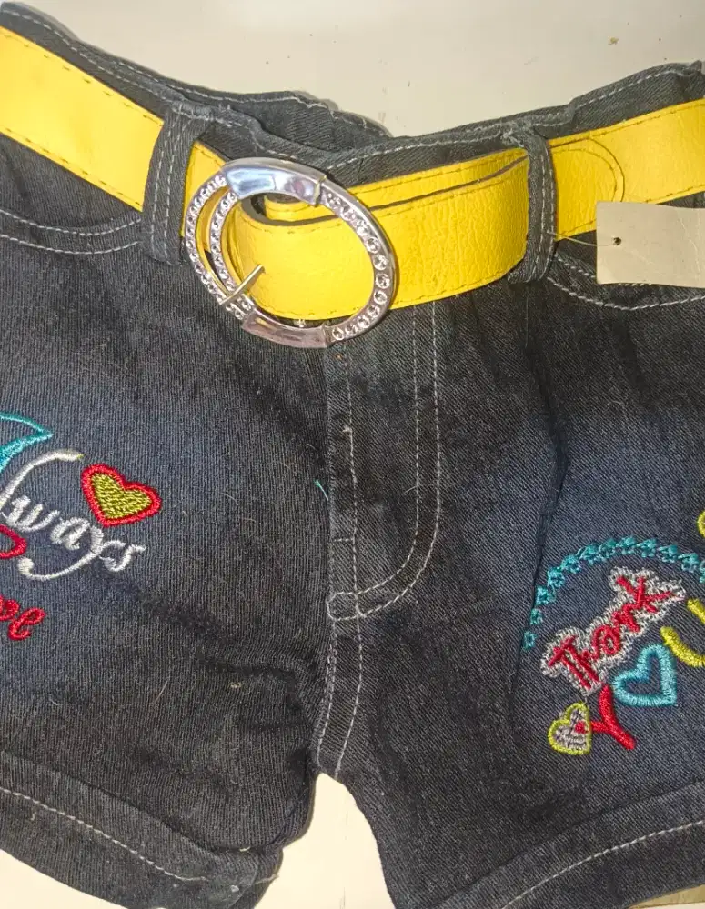 Celana pendek jeans anak 2-3th