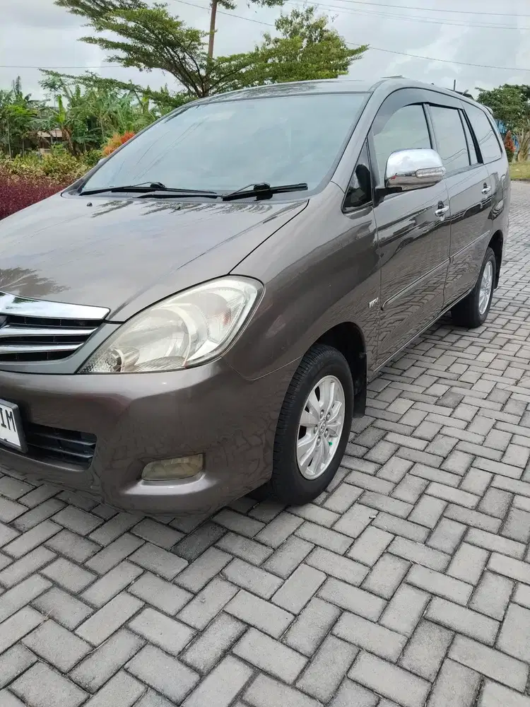 Toyota Kijang 2010 Bensin