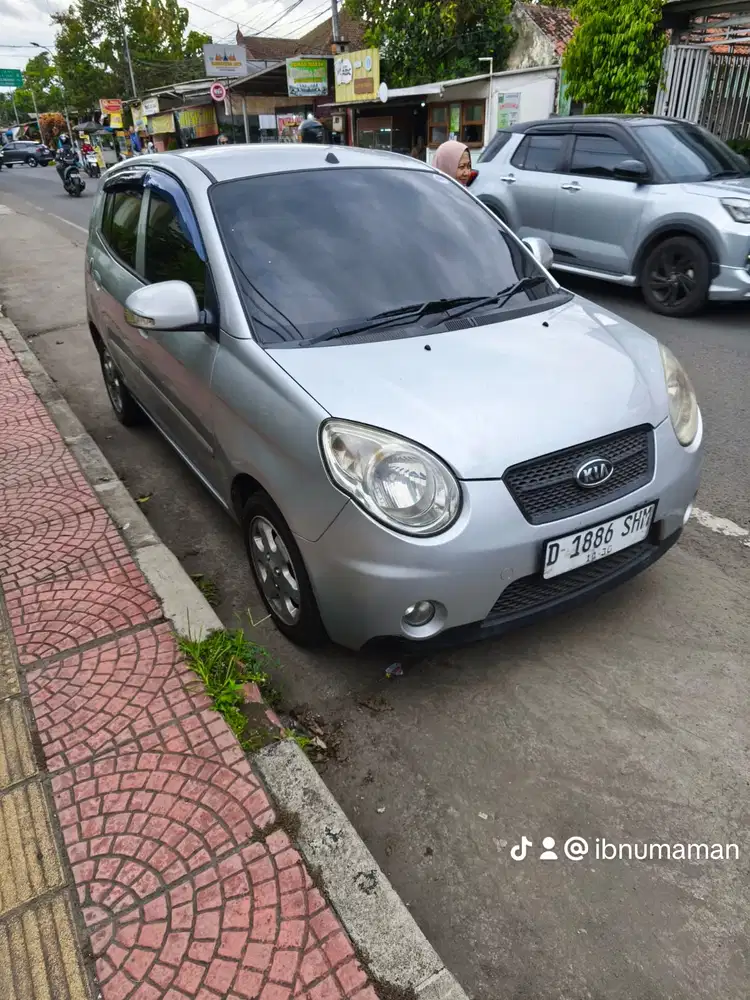 Kia Picanto 2010 Bensin