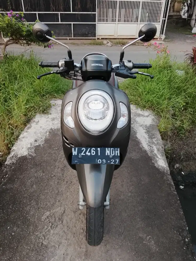 Jual cepat Scoopy tahun 2022 w Sidoarjo lengkap hidup gading fajar