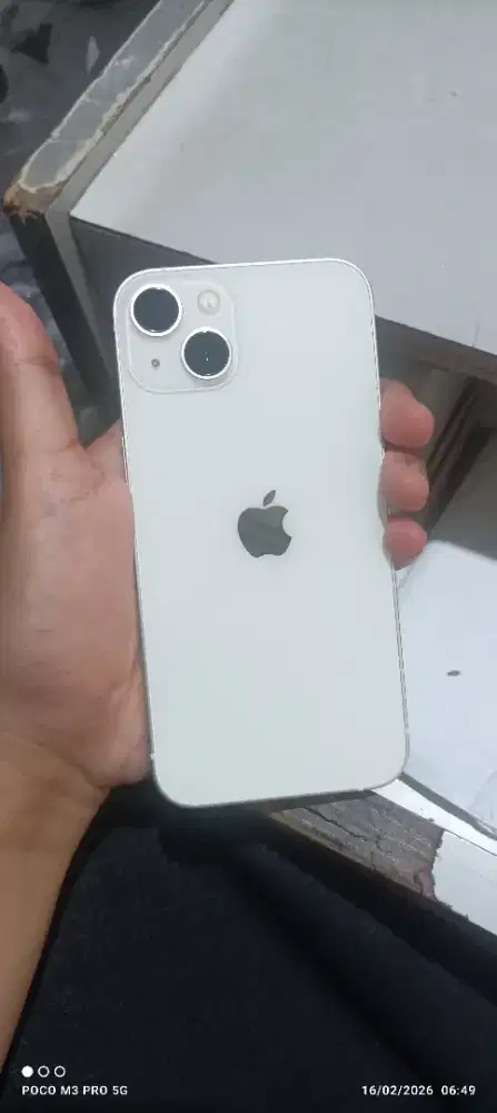 iPhone 13 putih bekas inter