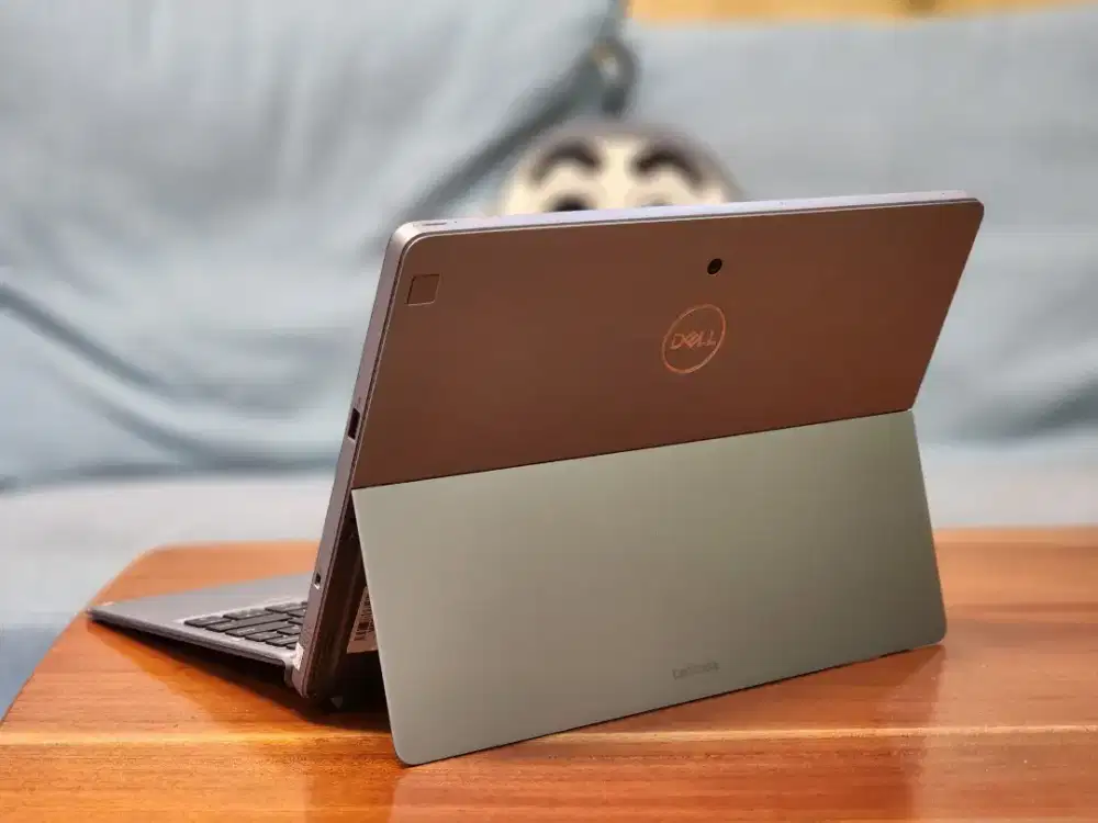 Laptop 2in1 Convertible DELL 7210 16GB RAM Gen 10 Dual Camera Stylis