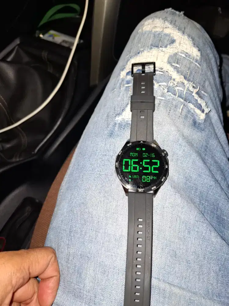 Di jual Smart watch Huawei GT 4 46 mm