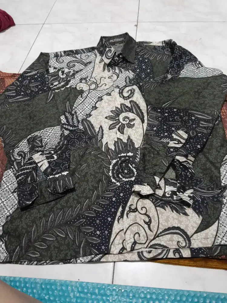 Baju batik lengan panjang xL