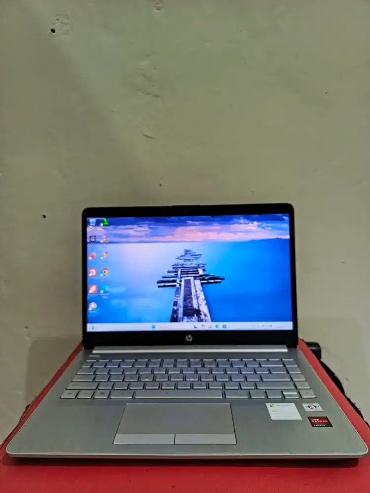 Laptop HP 14s dk-1507