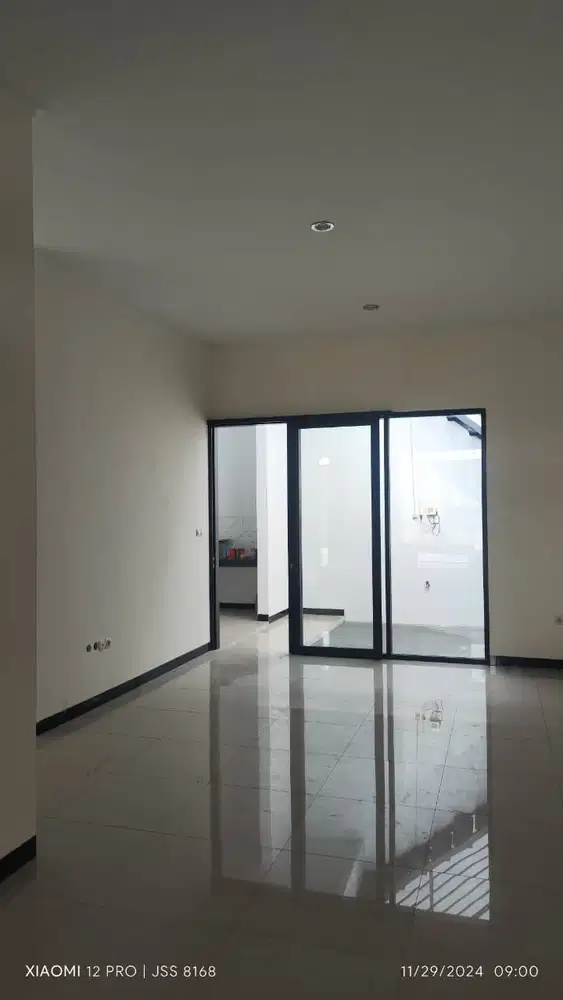 Rumah Baru Minimalis di Taman Kopo Indah 5 Sherwood