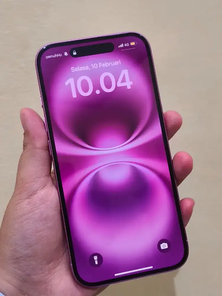 Iphone 16 pink garansi 11 bulan