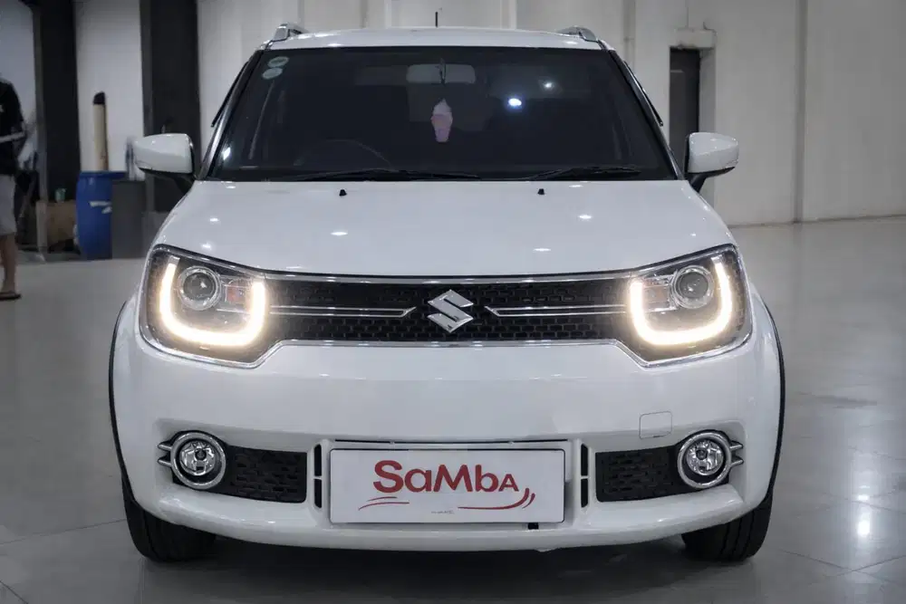 SUZUKI IGNIS GX 1.2 AT 2017 KM 44RB PUTIH TGN 1 DARI BARU