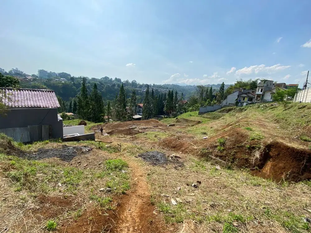 Tanah Kotak Luas di Sayap Dago Bandung Utara