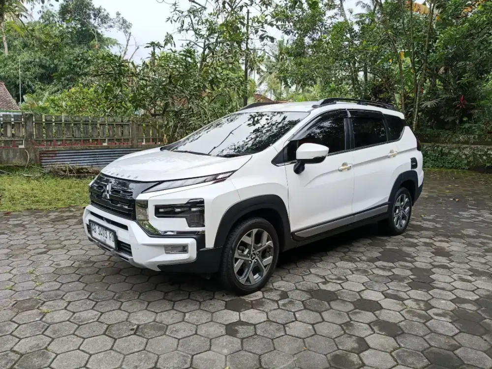 km 20rb Xpander Cross Matic 2023 AB tangan 1 nol spet