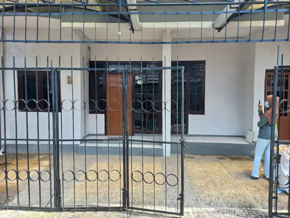 DIKONTRAKKAN RUMAH NYAMAN DI DAERAH MAHMUD - PASTEUR