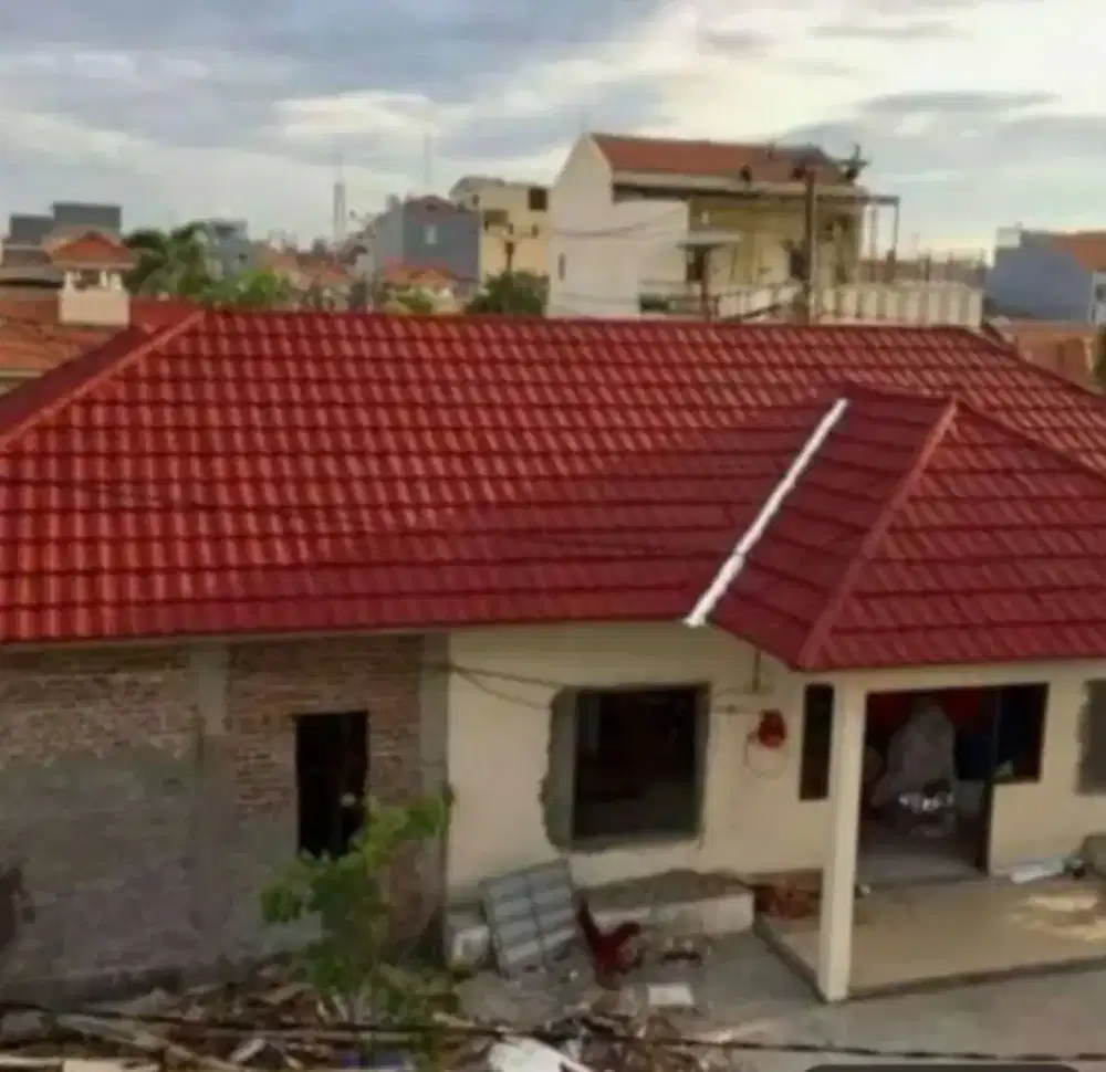 Kontruksi baja ringan atap genteng metal pasir