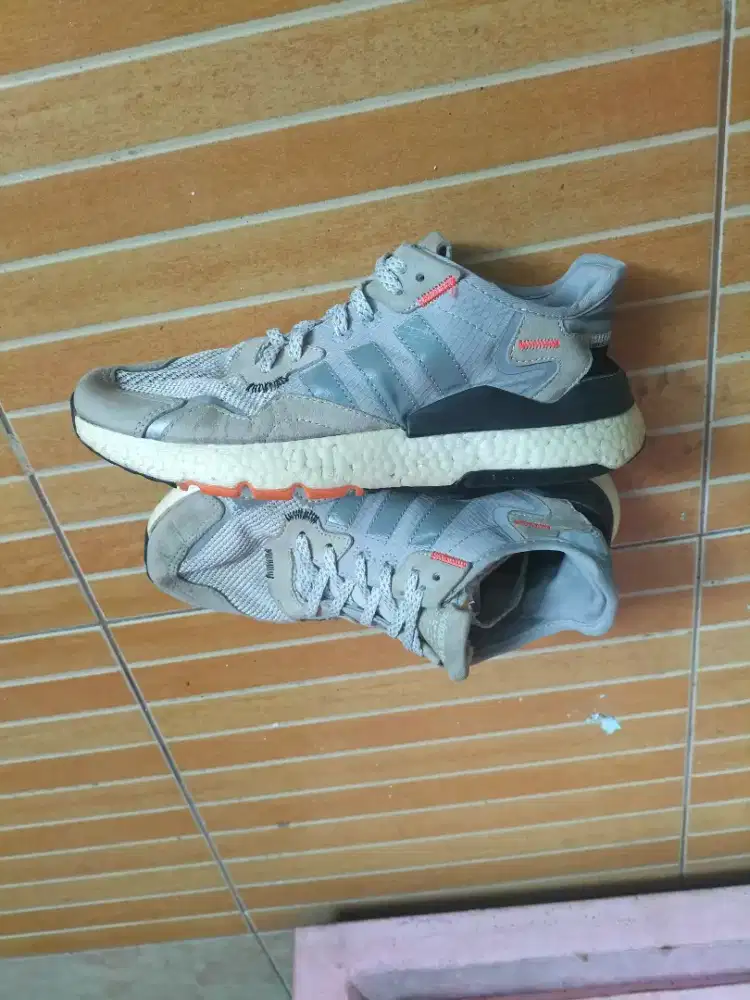 Adidas nite jogger uk.41 ori